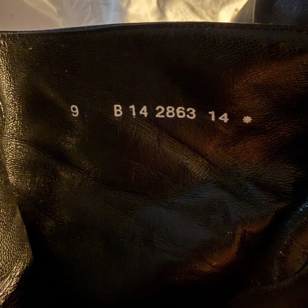 Robert Clergerie Black Leather Ankle Boots - Picture 4 of 6